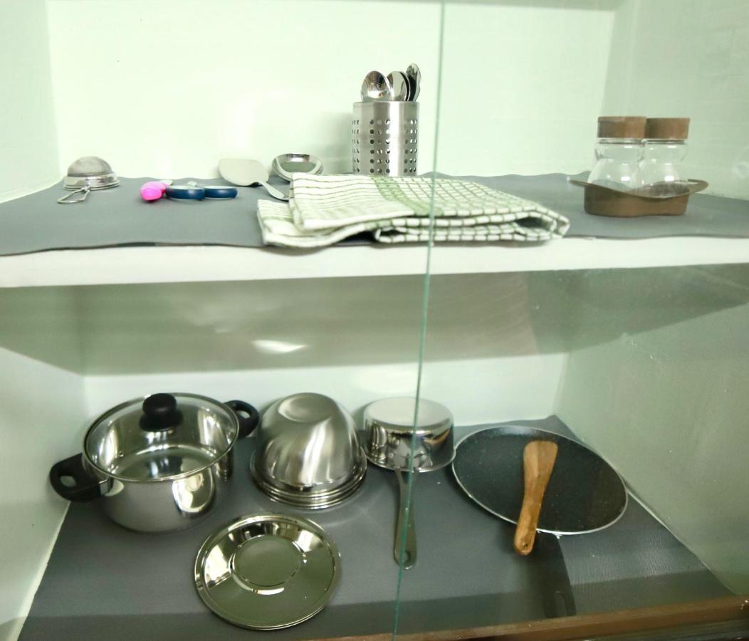 Truelife - Family Suites - Ps4 Veg Restaurant, On Way To Balaji Temple - 2Bhk Ac Apartments - Coffee Tea Milk - Super Fast Wifi, Kitchen, Smart Tv, Parking - Easy Access To Airport, Railway Station And To All Temples - Top Service With Lots Of Love 티루파티 외부 사진